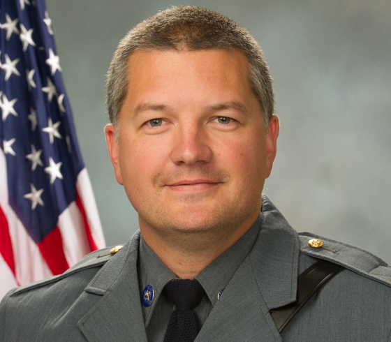 Head shot of Steven Cahoon