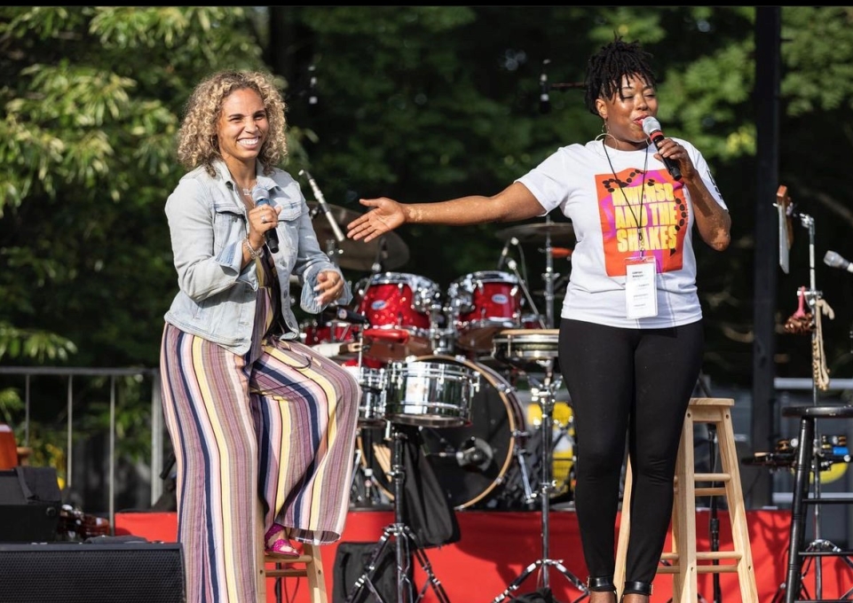 Naila Ansari on stage